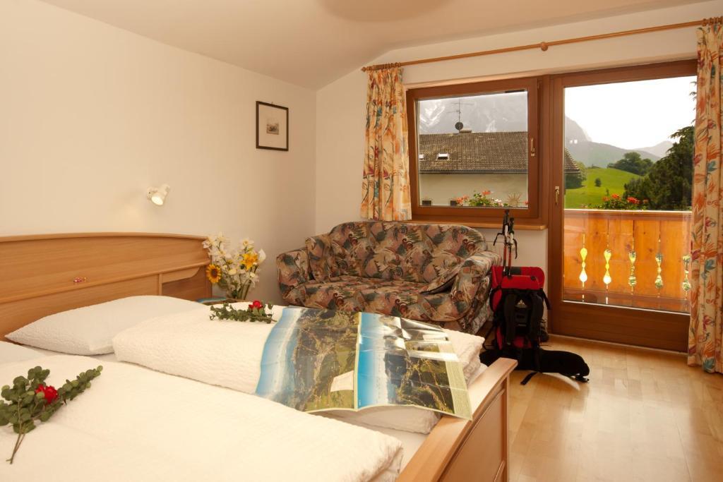 Hotel Viktoria Castelrotto Bilik gambar